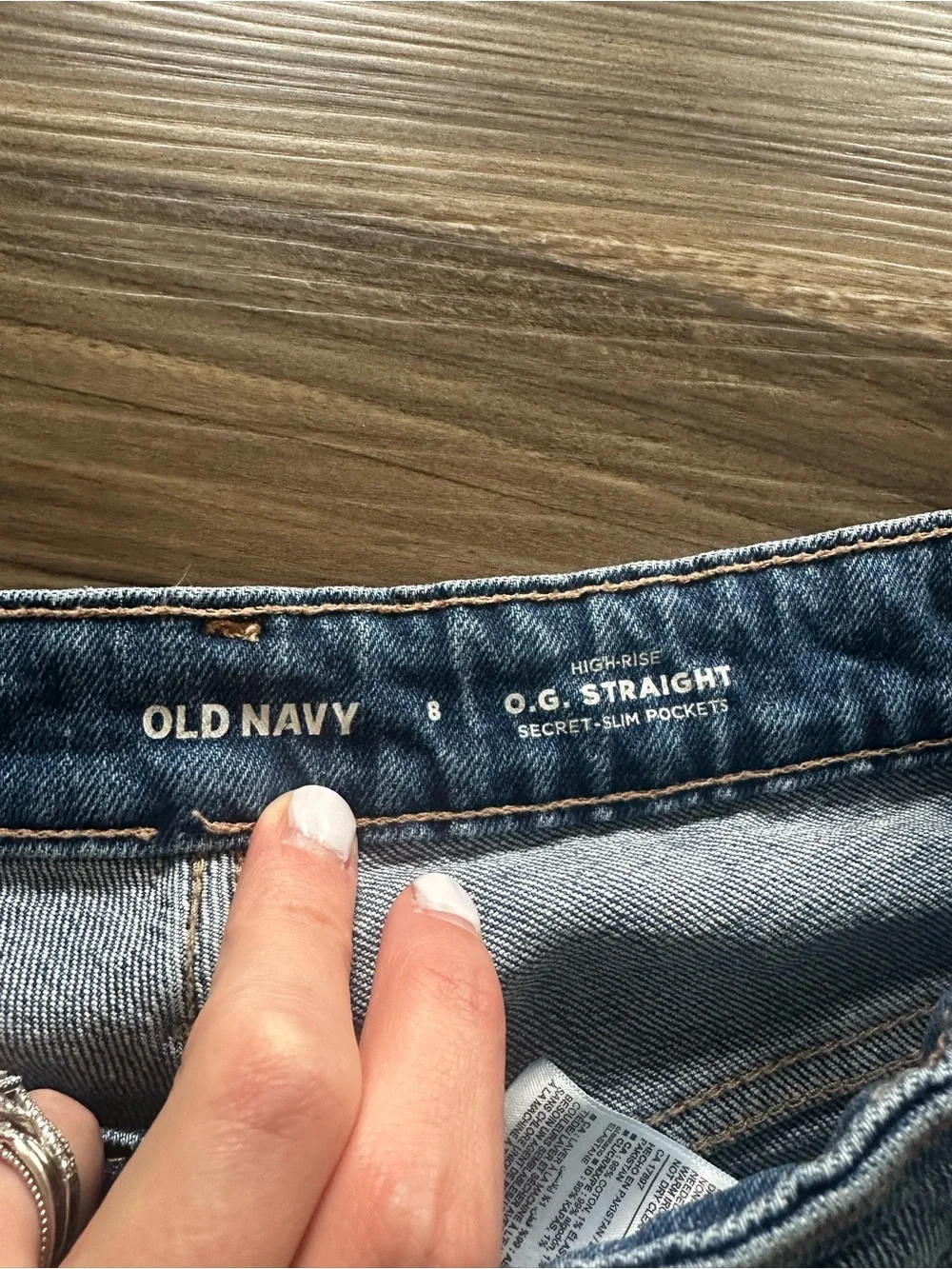 Old Navy O.G. Straight High-Rise Denim in Medium Blue size 8